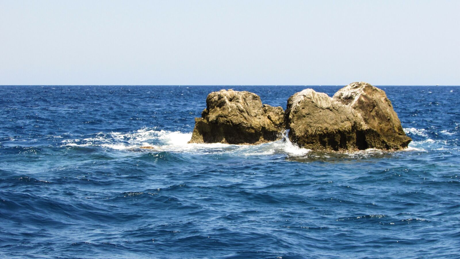 Canon PowerShot SX400 IS sample photo. Greece, skiathos, reef photography