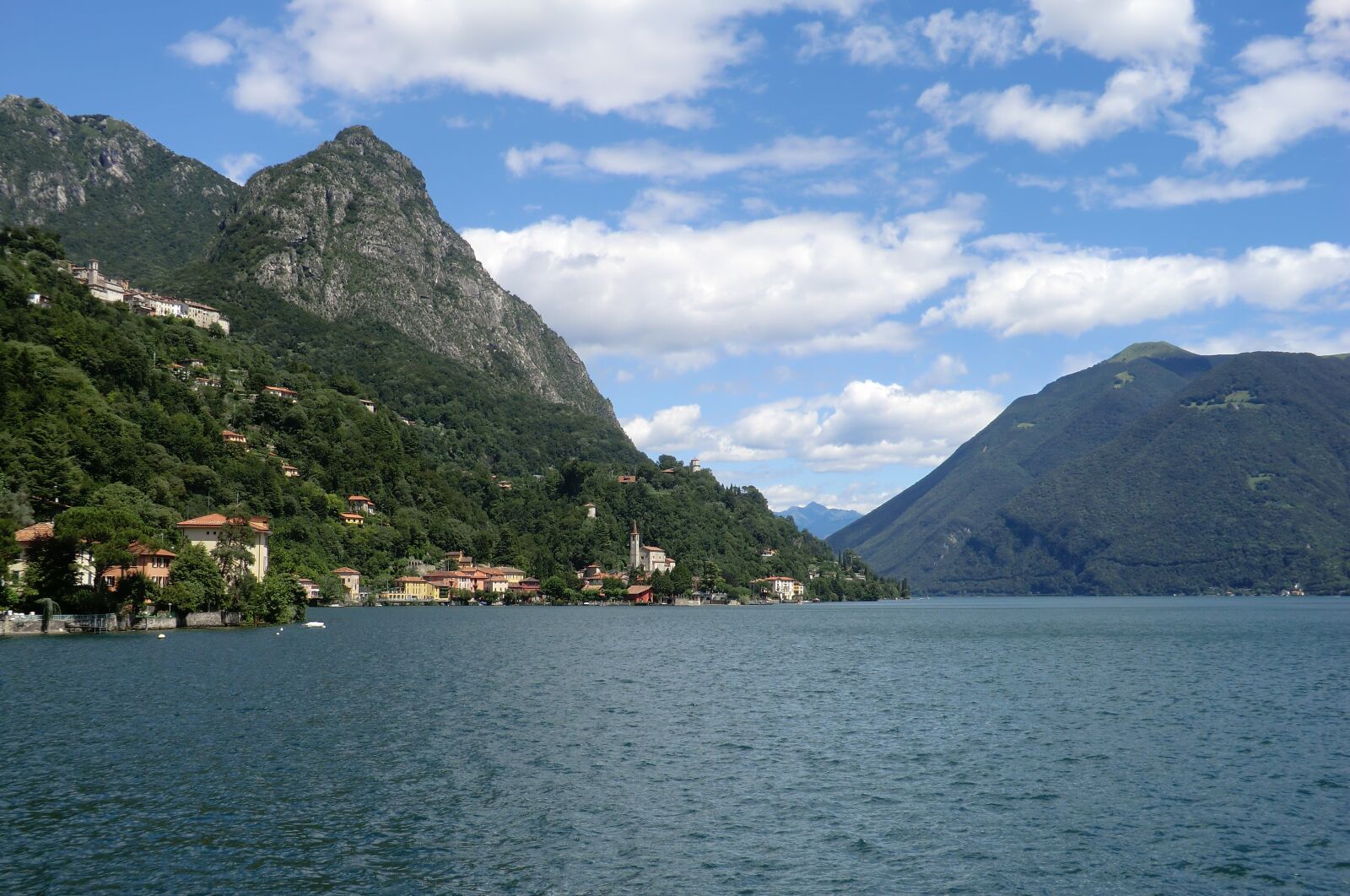 CASIO EX-H5 sample photo. Travel, panoramic, landscape photography