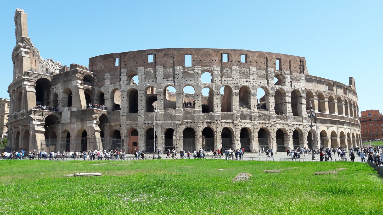 Samsung Galaxy A5(2016) sample photo. Colosseum, roma, italy photography