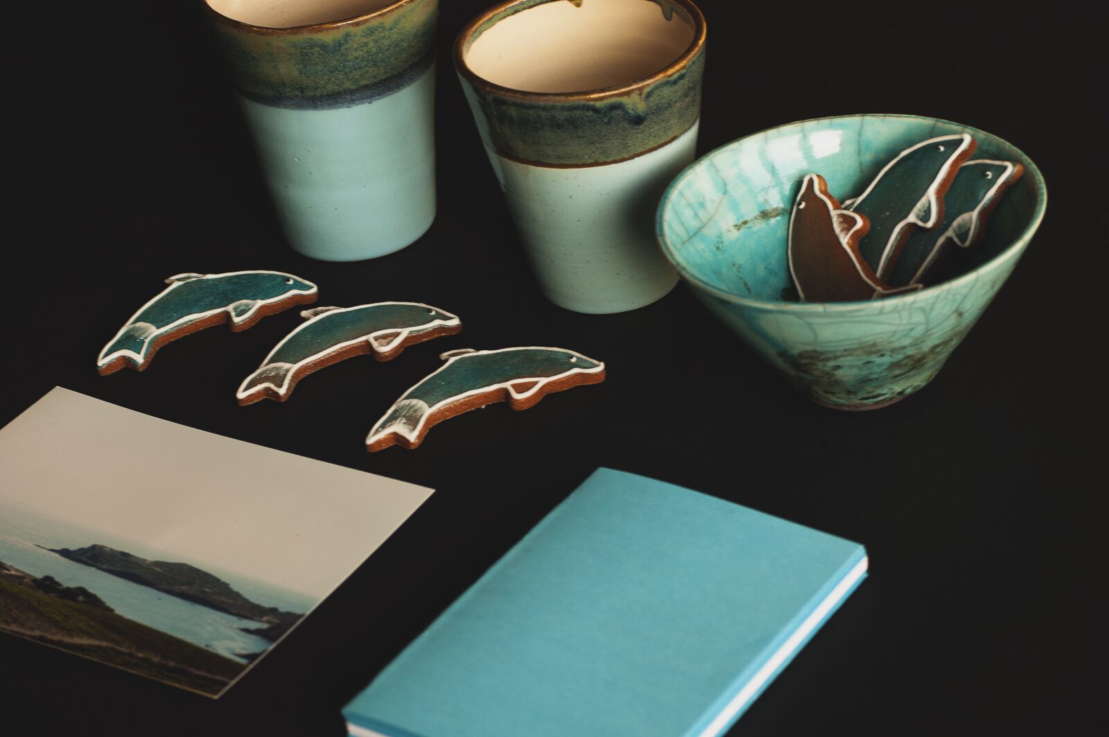 Nikon D5000 sample photo. Ceramics, paper, fish photography