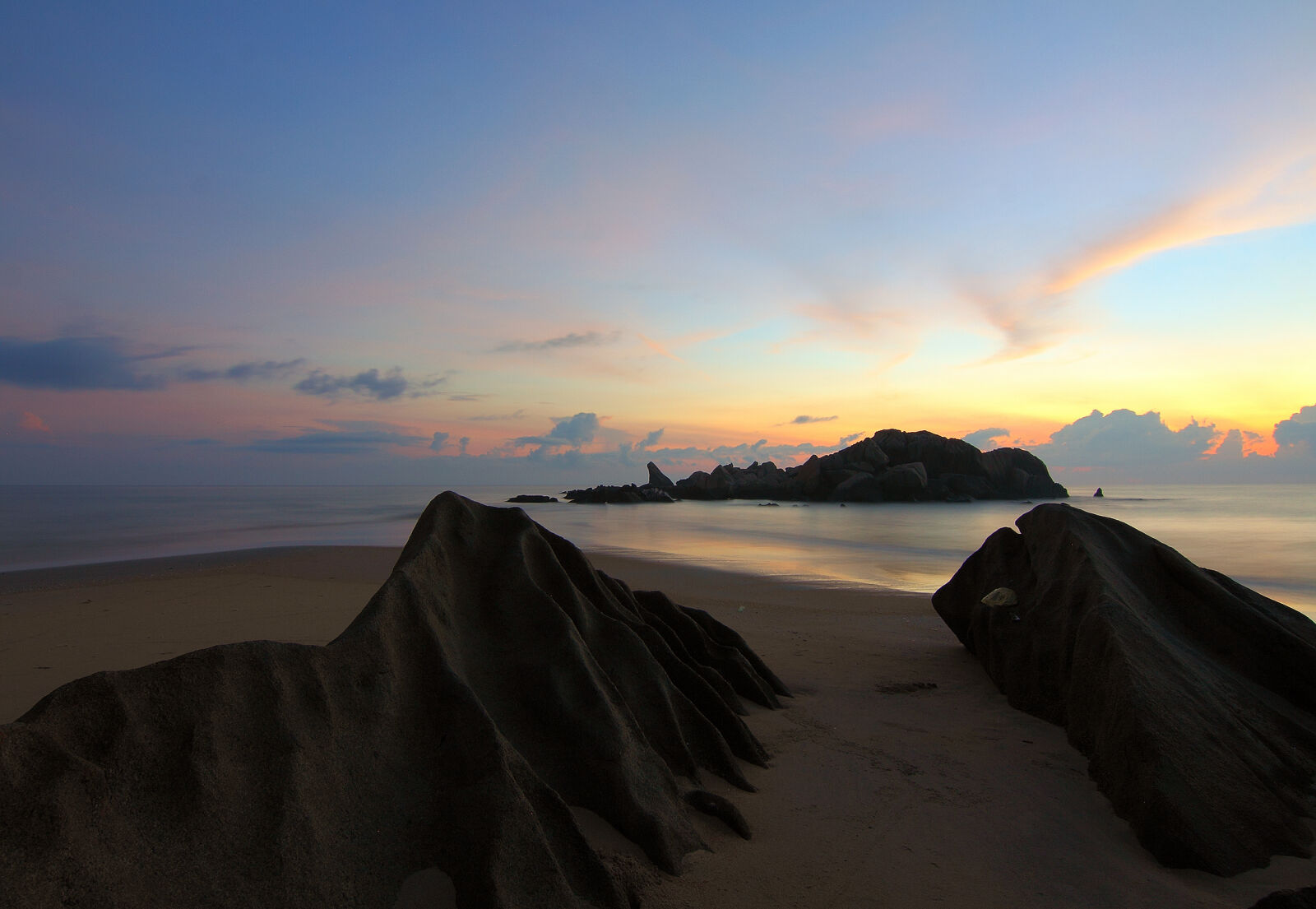 Canon EOS 50D sample photo. Island, on, sea, under photography