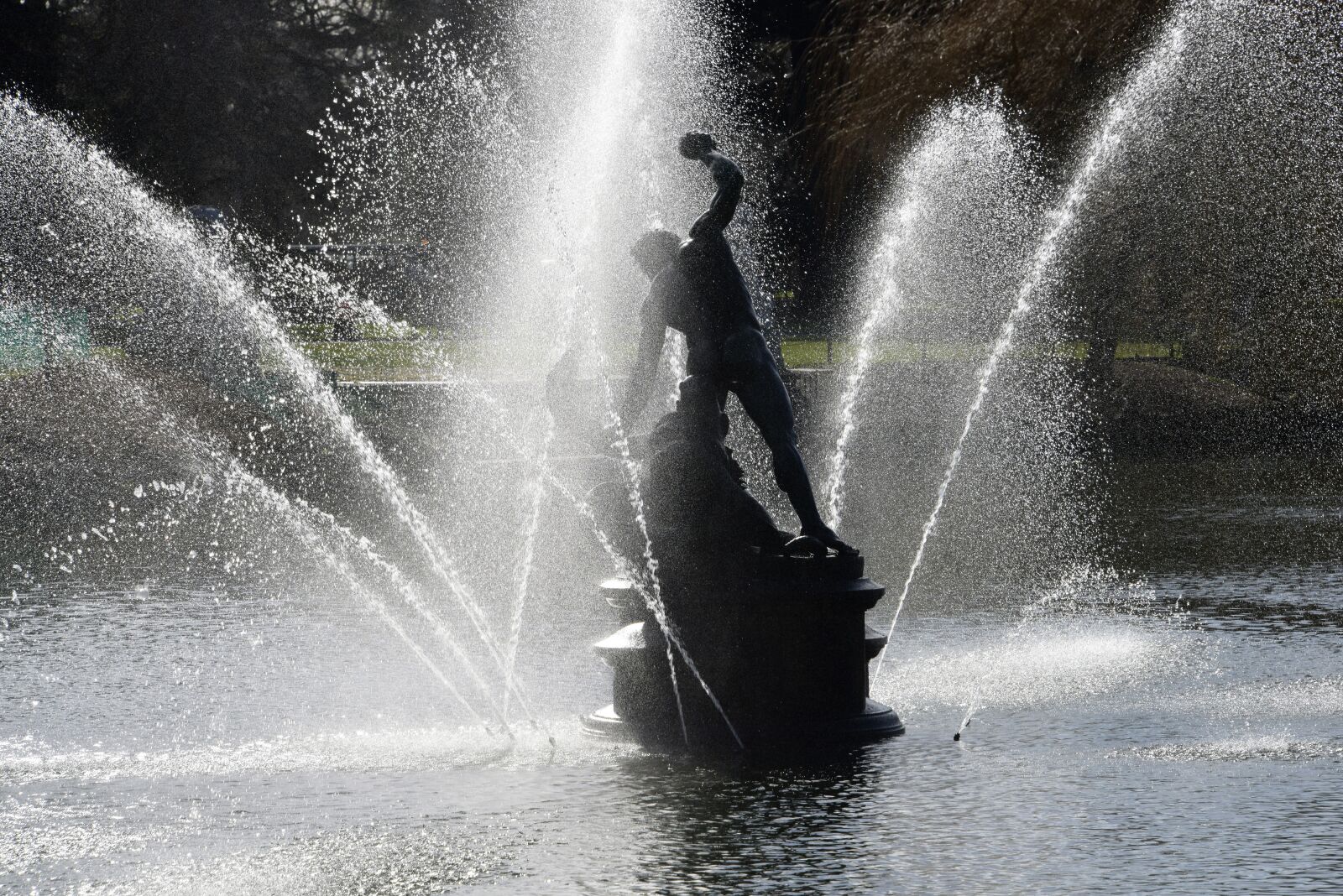 Nikon D810 sample photo. Kew gardens, fountain, london photography