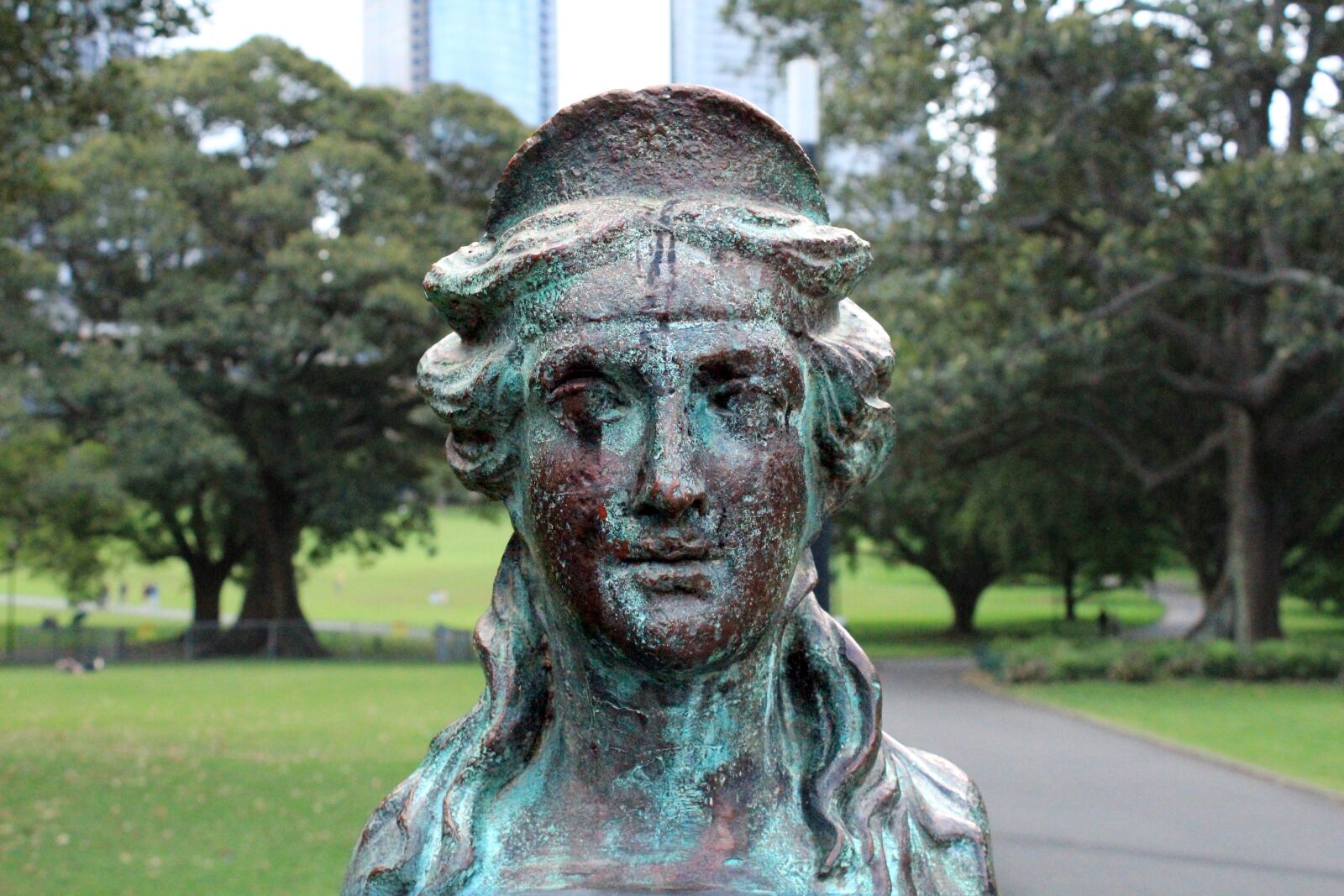 Canon EOS 1200D (EOS Rebel T5 / EOS Kiss X70 / EOS Hi) sample photo. Sydney, australia, statue photography