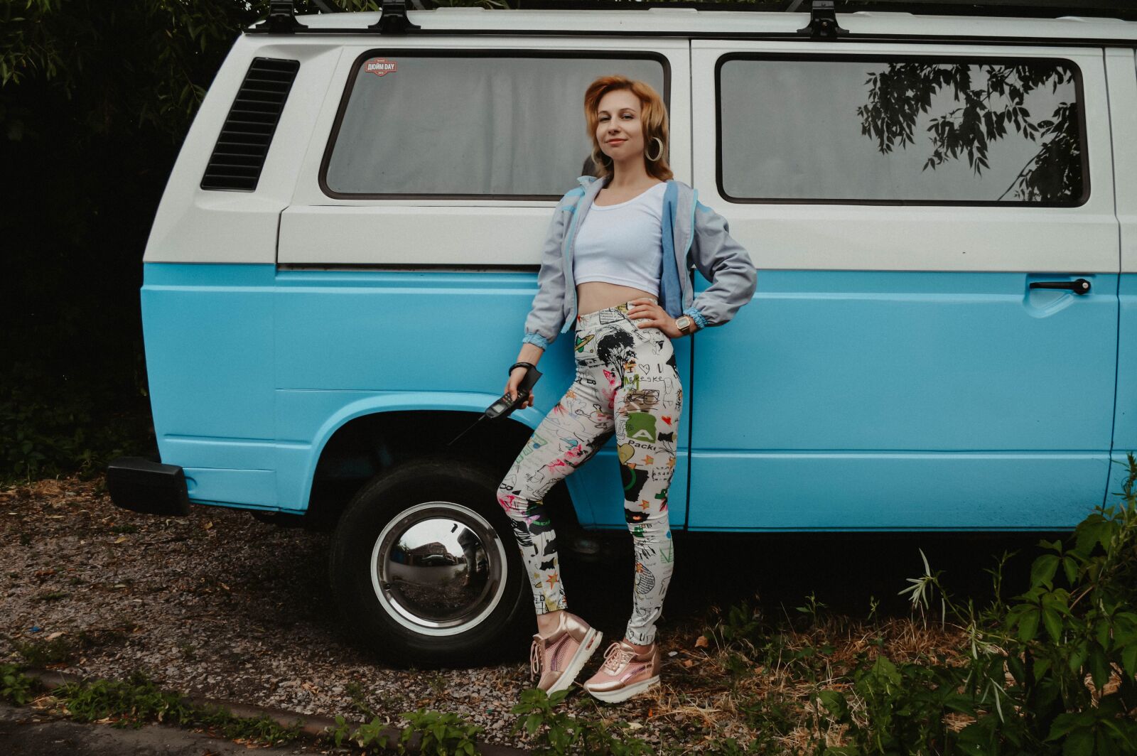 Nikon D3200 sample photo. Volkswagen, van, girl photography