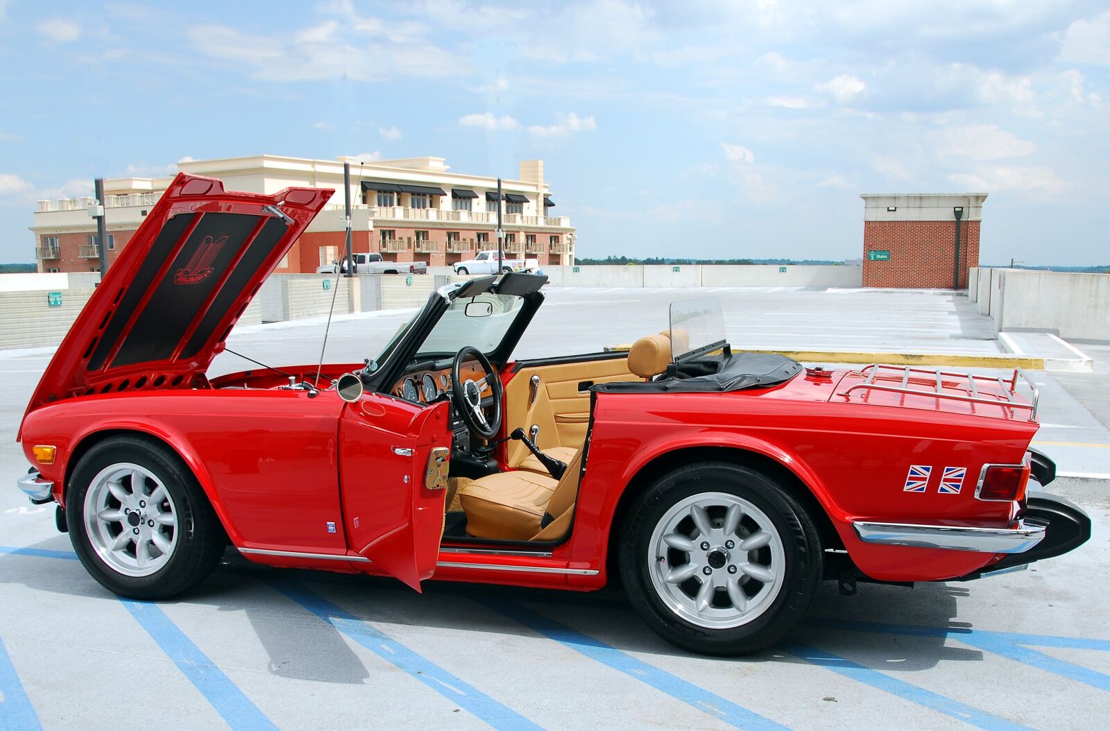 Nikon D200 sample photo. British sports car, red photography