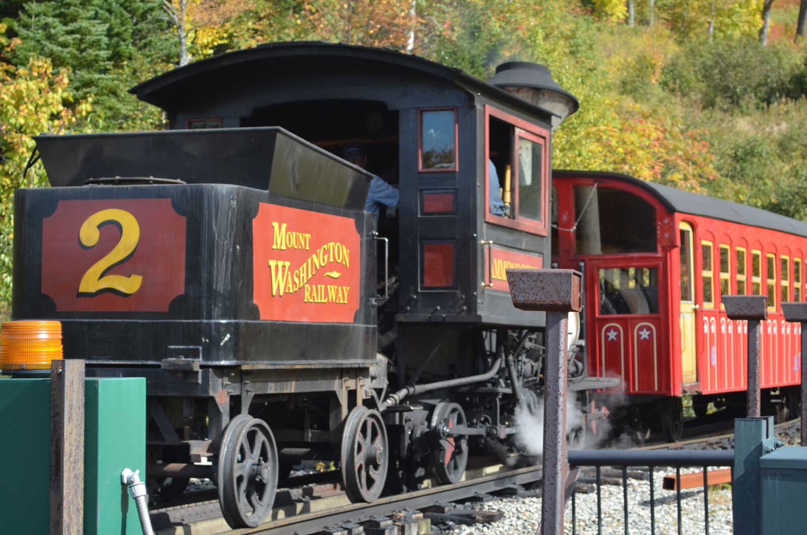 Nikon D5100 sample photo. Train, railroad track, locomotive photography