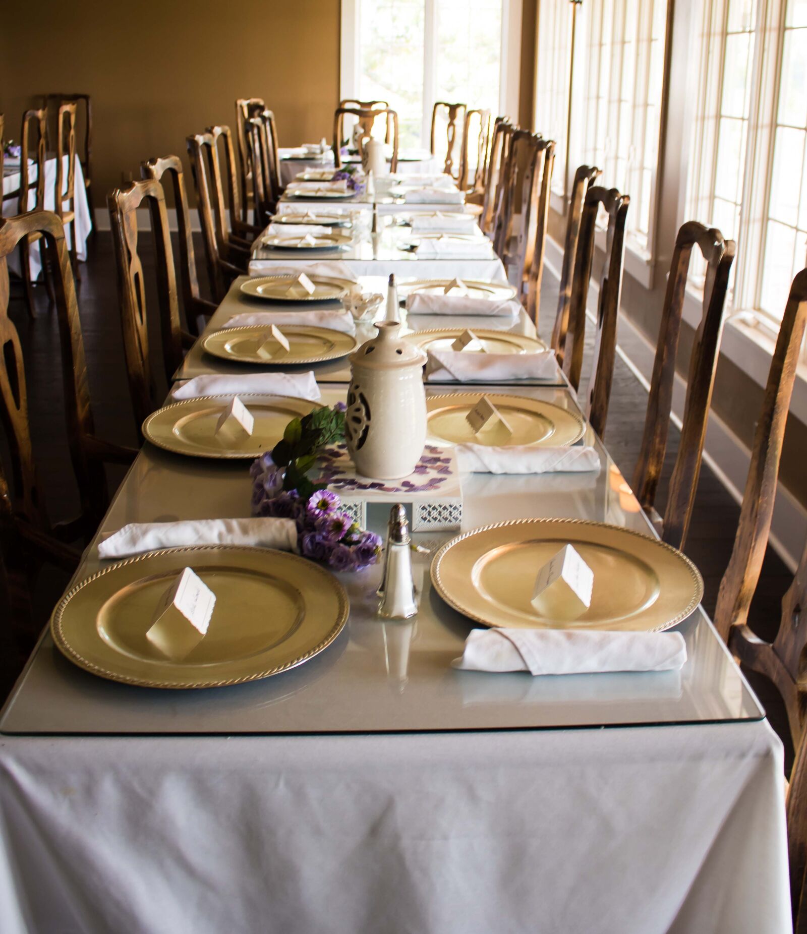 Canon EOS 750D (EOS Rebel T6i / EOS Kiss X8i) sample photo. Dinner, dinner, table, formal photography