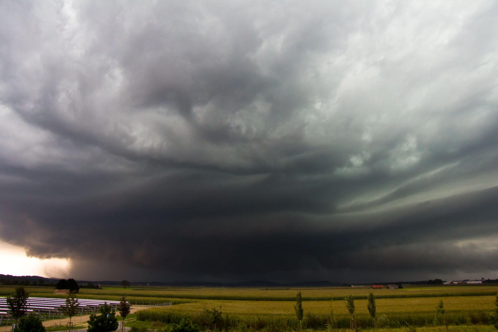 Canon EF-S 17-85mm F4-5.6 IS USM sample photo. Thunderstorm, storm, cumulonimbus photography