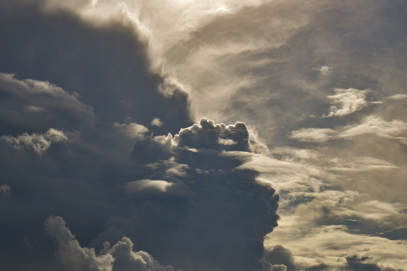 Nikon D3300 sample photo. Clouds, dramatic, sky photography
