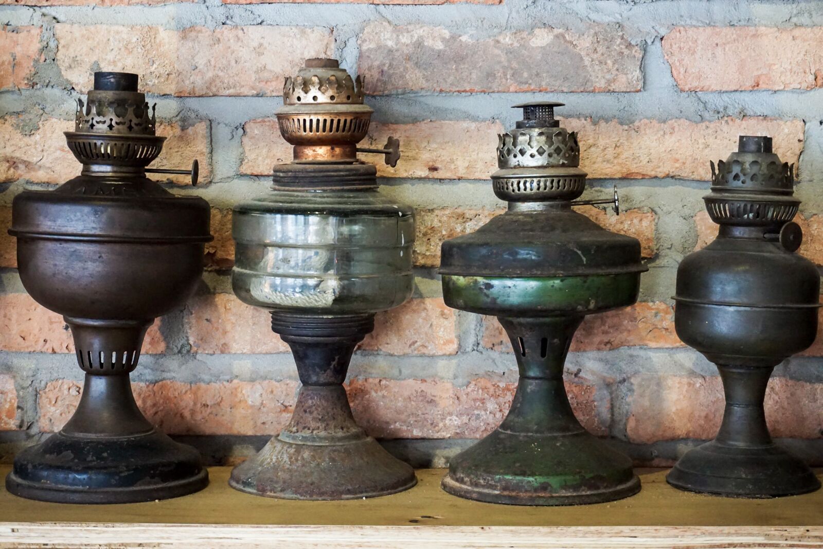 Sony E 16-50mm F3.5-5.6 PZ OSS sample photo. Ancient, old, antiquated photography