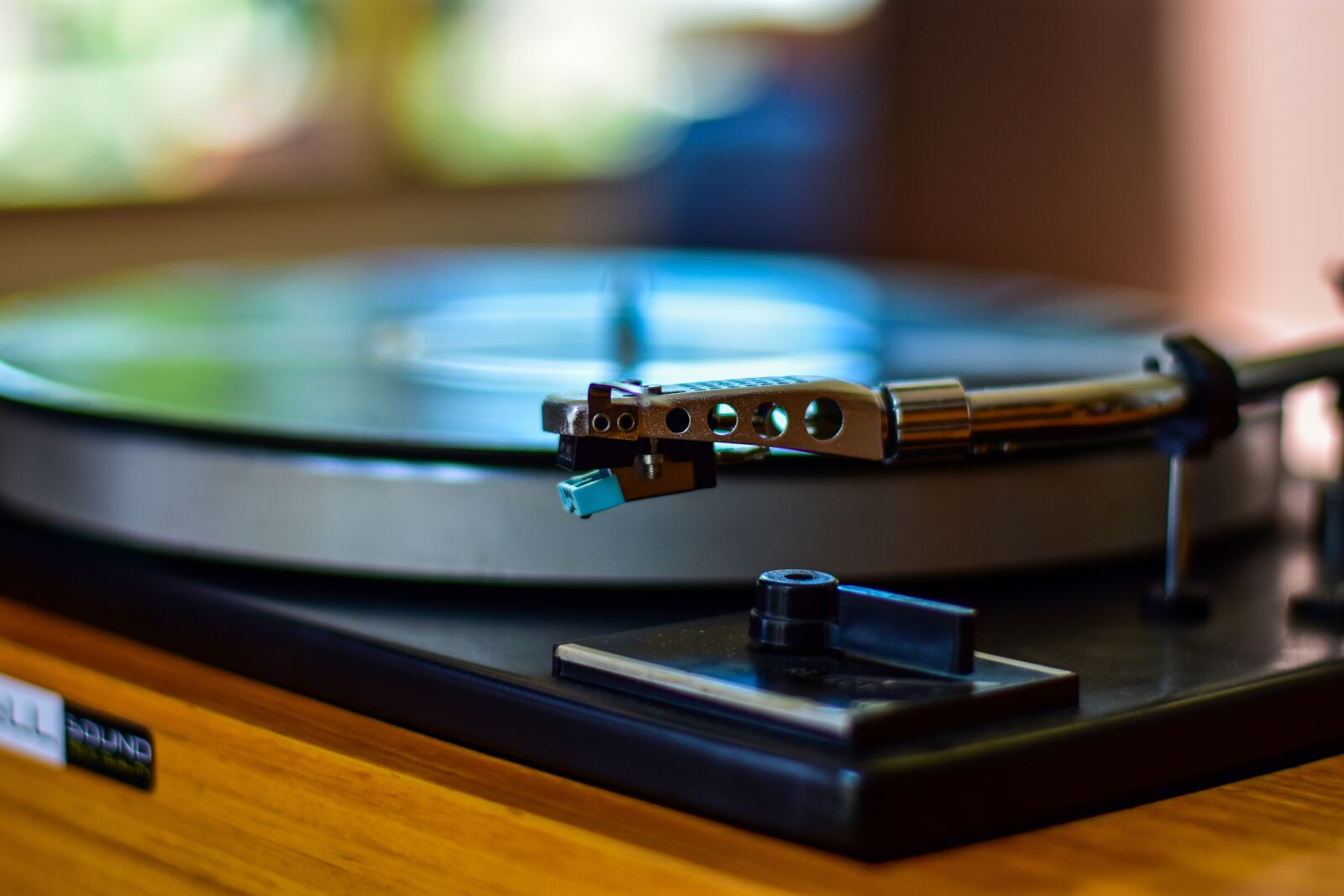 Nikon D3400 sample photo. Tap disks, old, vinyl photography