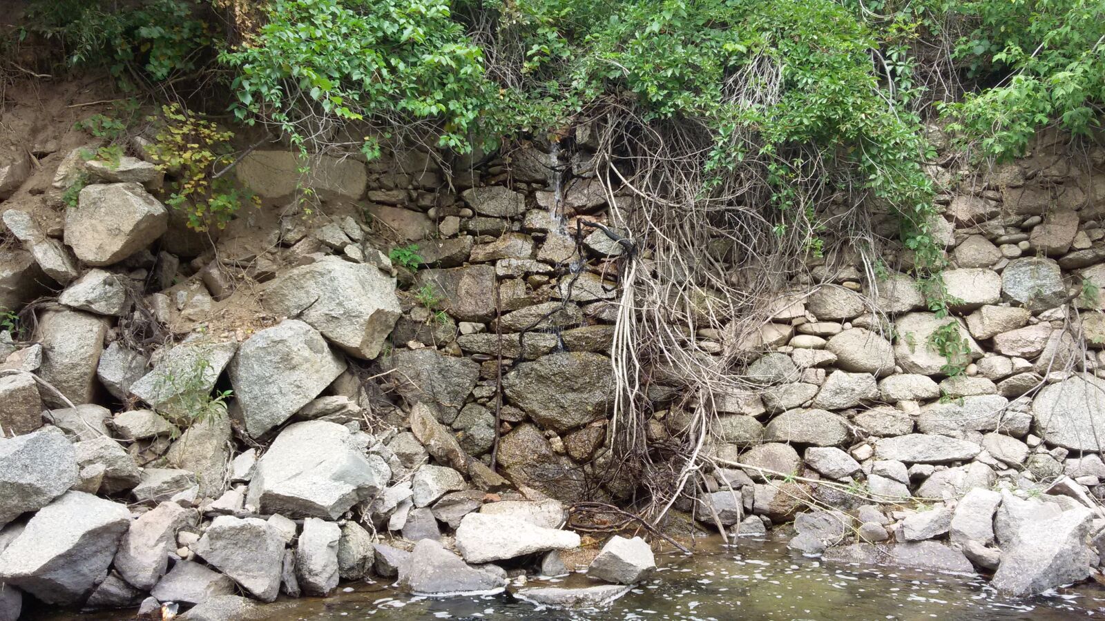 Samsung Galaxy S5 Mini sample photo. Fall, nature, river photography