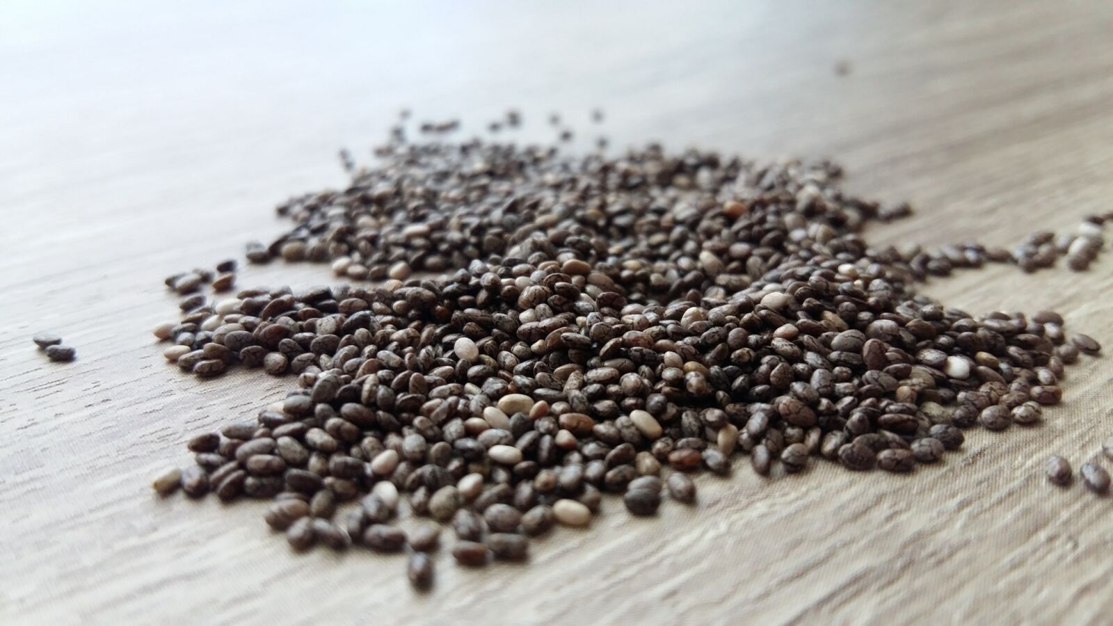 Samsung Galaxy A5 sample photo. Seeds, food, vegan photography