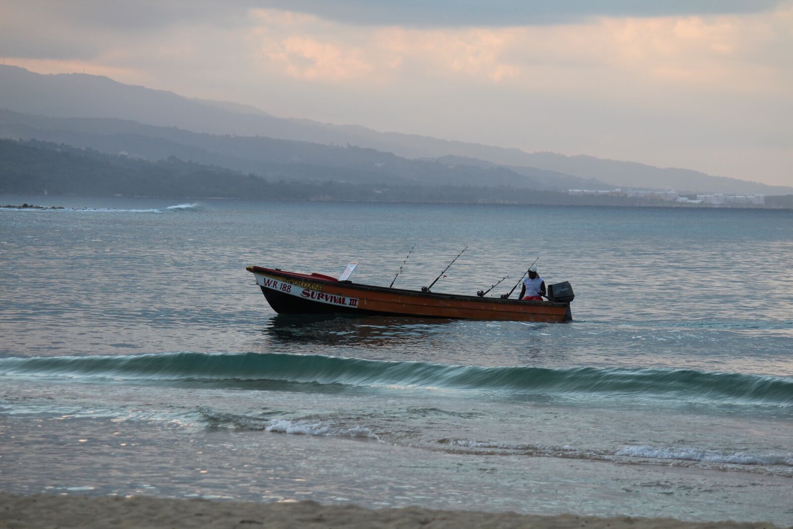 Canon EF-S 55-250mm F4-5.6 IS sample photo. Fishing, sunset, water photography