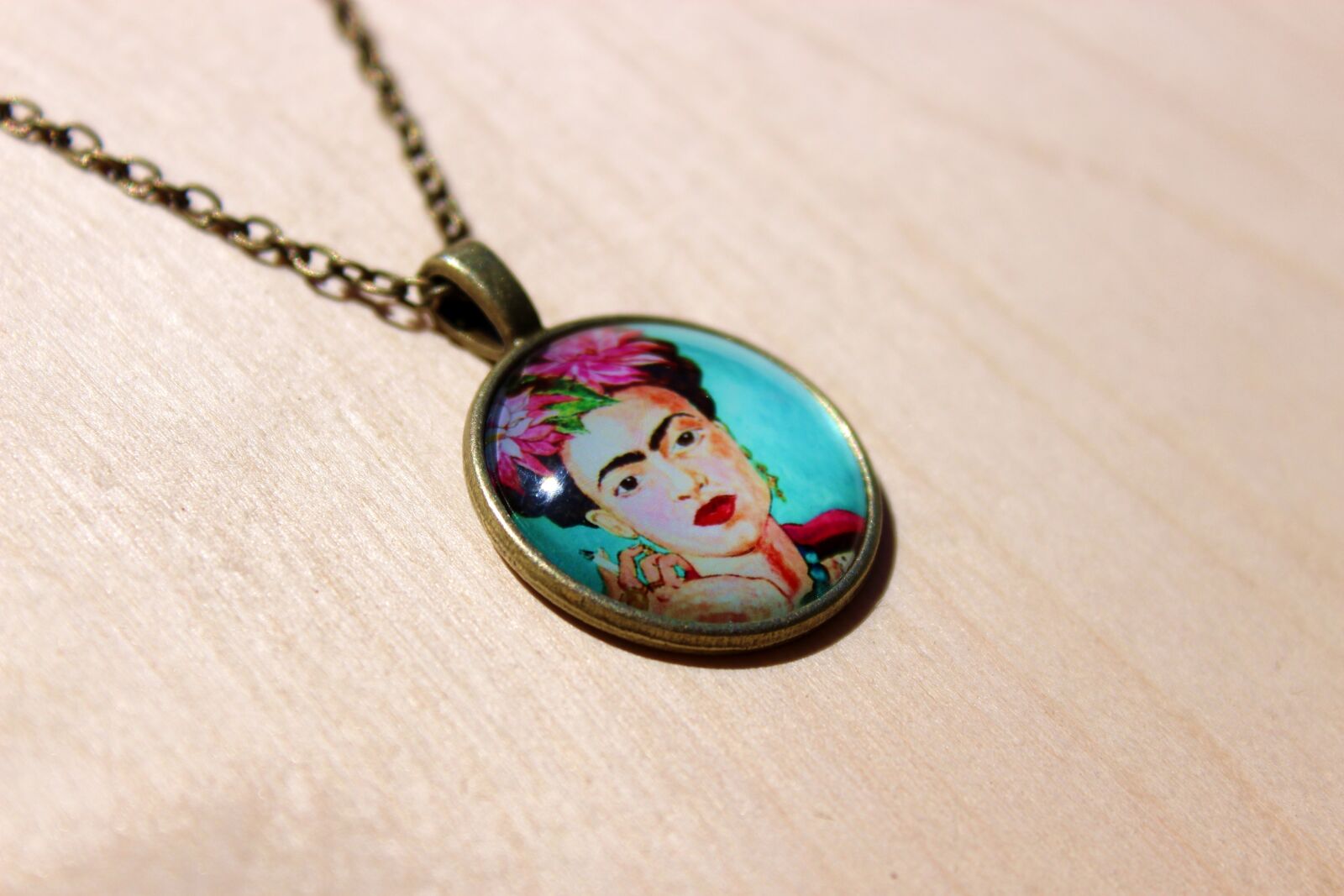 Canon EOS 1300D (EOS Rebel T6 / EOS Kiss X80) sample photo. Frida, frida kahlo, kahlo photography