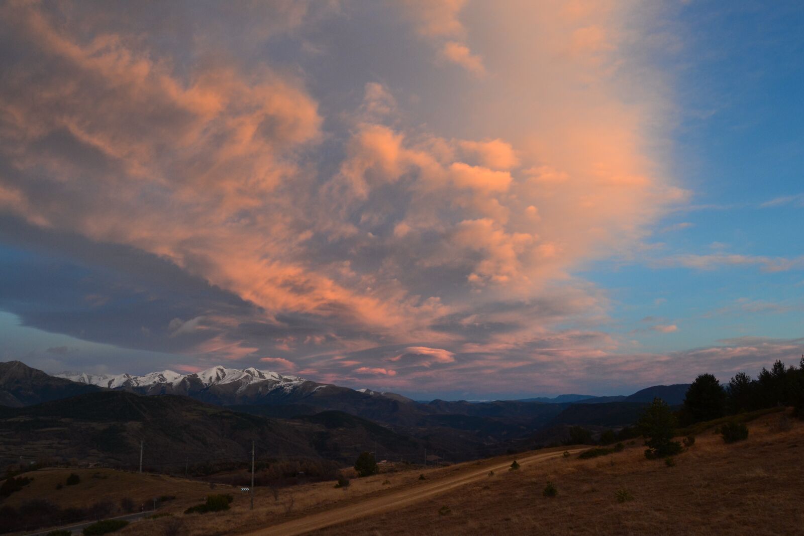 Nikon D3100 sample photo. Pyrenees, boi taull, mountains photography