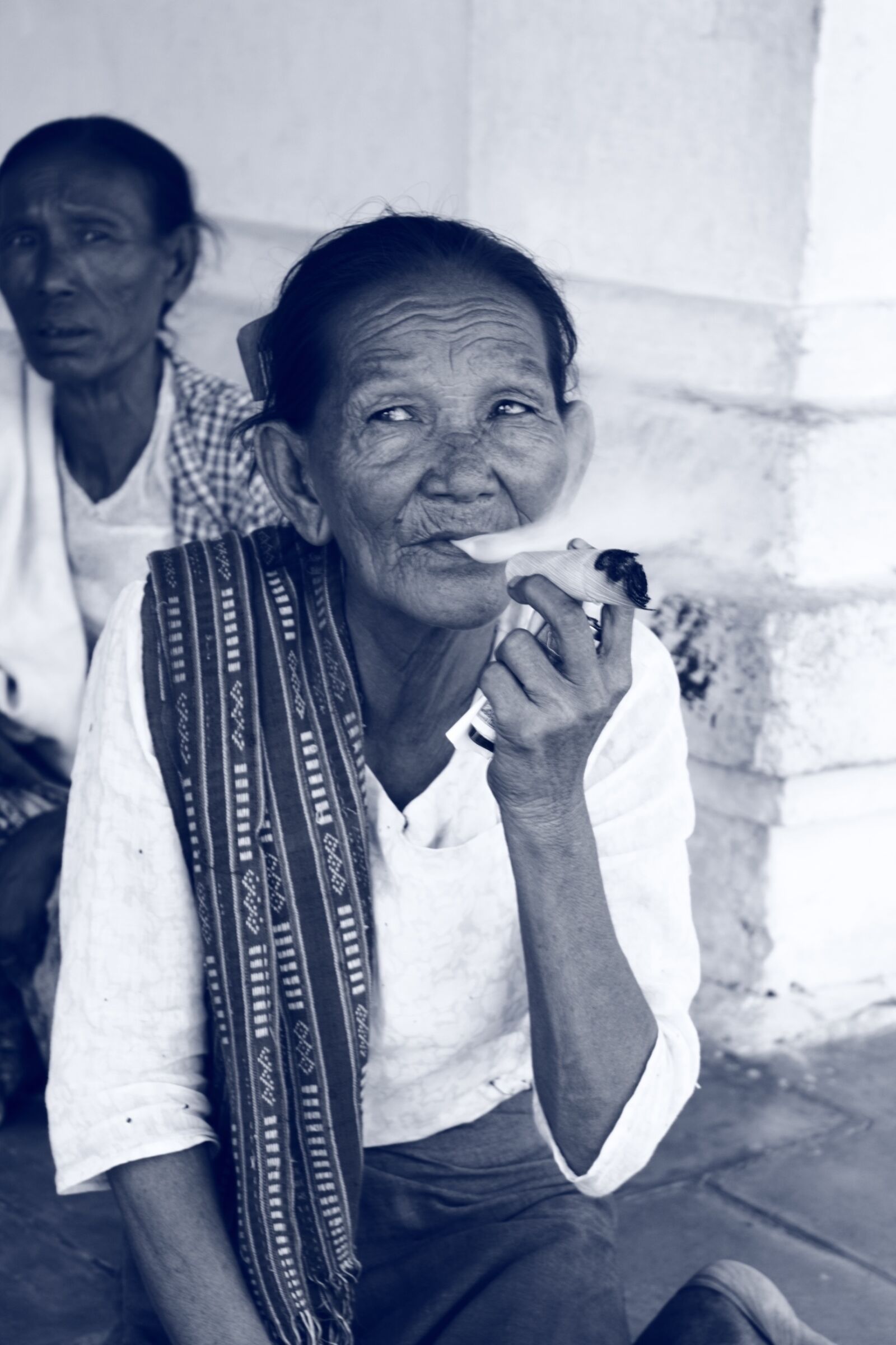 Canon EOS 550D (EOS Rebel T2i / EOS Kiss X4) sample photo. Burma, cigar, myanmar photography