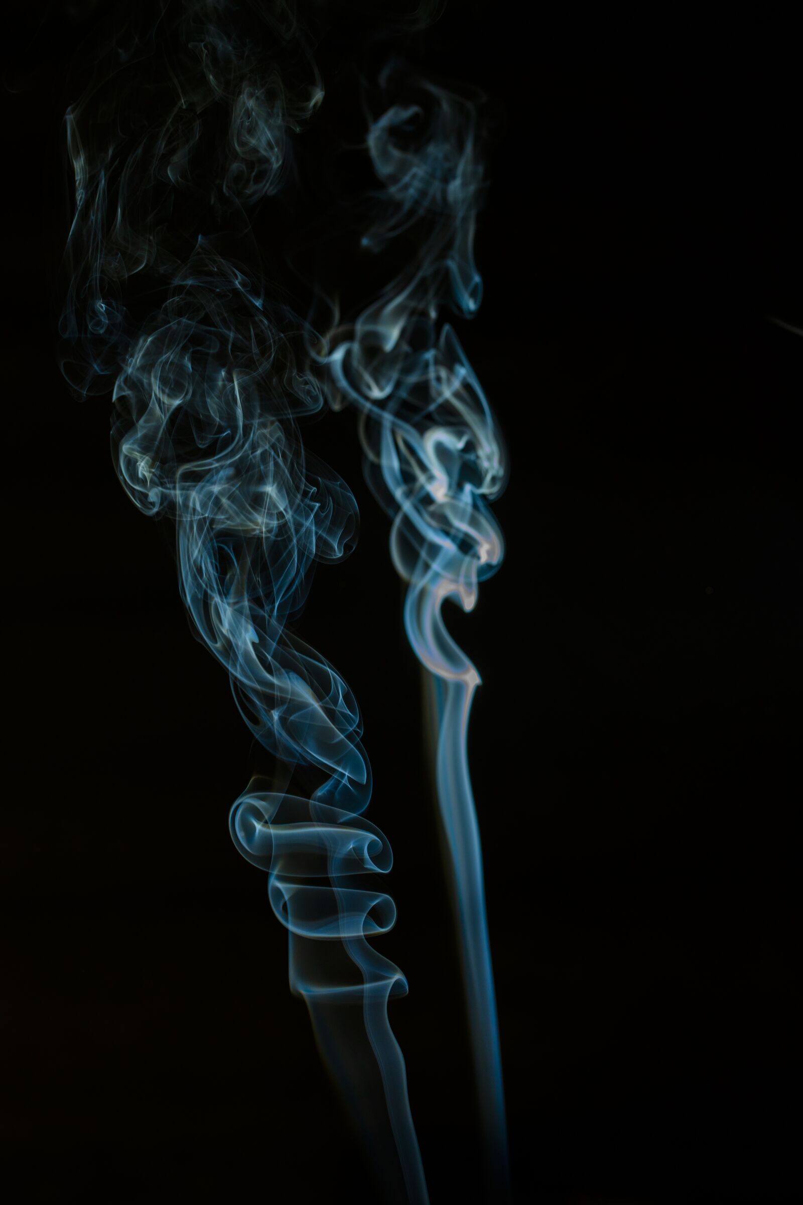 Canon EOS R sample photo. Smoke, fire, burning photography