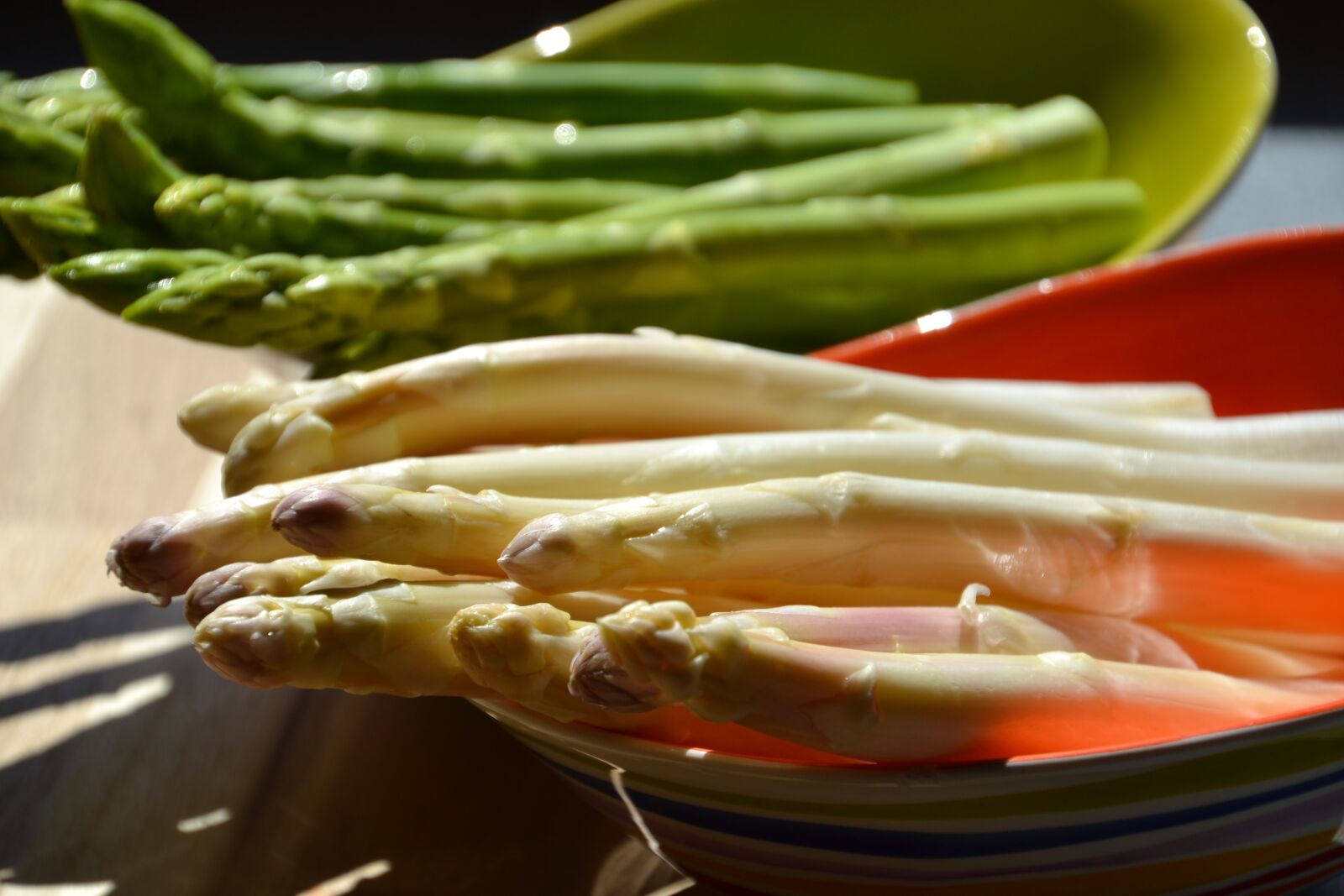 Nikon D3100 sample photo. Asparagus, green, white photography