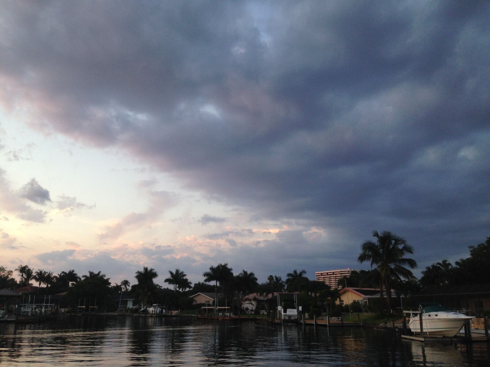 iPhone 5c back camera 4.12mm f/2.4 sample photo. Clouds, florida, houses, nature photography