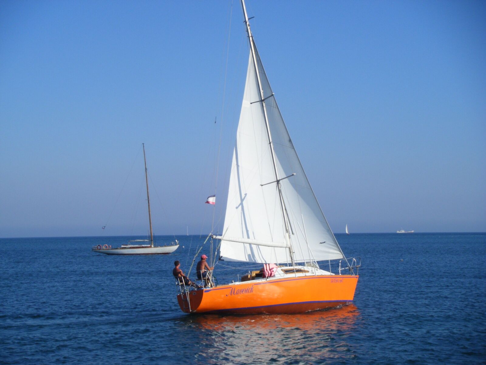 Fujifilm FinePix Z10fd sample photo. Sailboat, sea, crimea photography