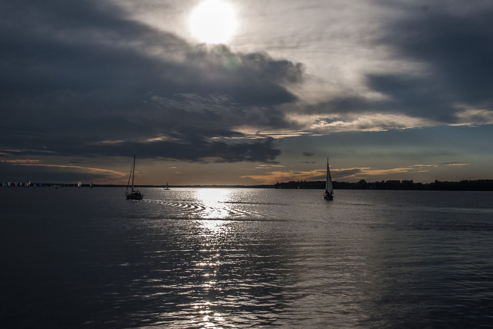 Nikon D60 sample photo. Yatch club, sunset, river photography