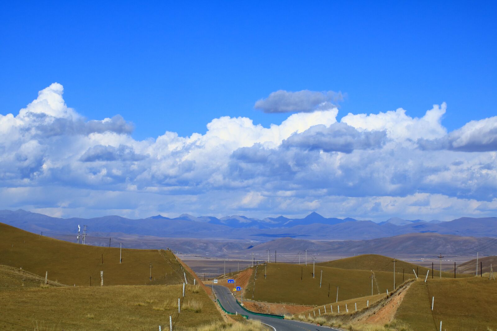 Canon EOS 750D (EOS Rebel T6i / EOS Kiss X8i) sample photo. Qinghai, the scenery, blue photography