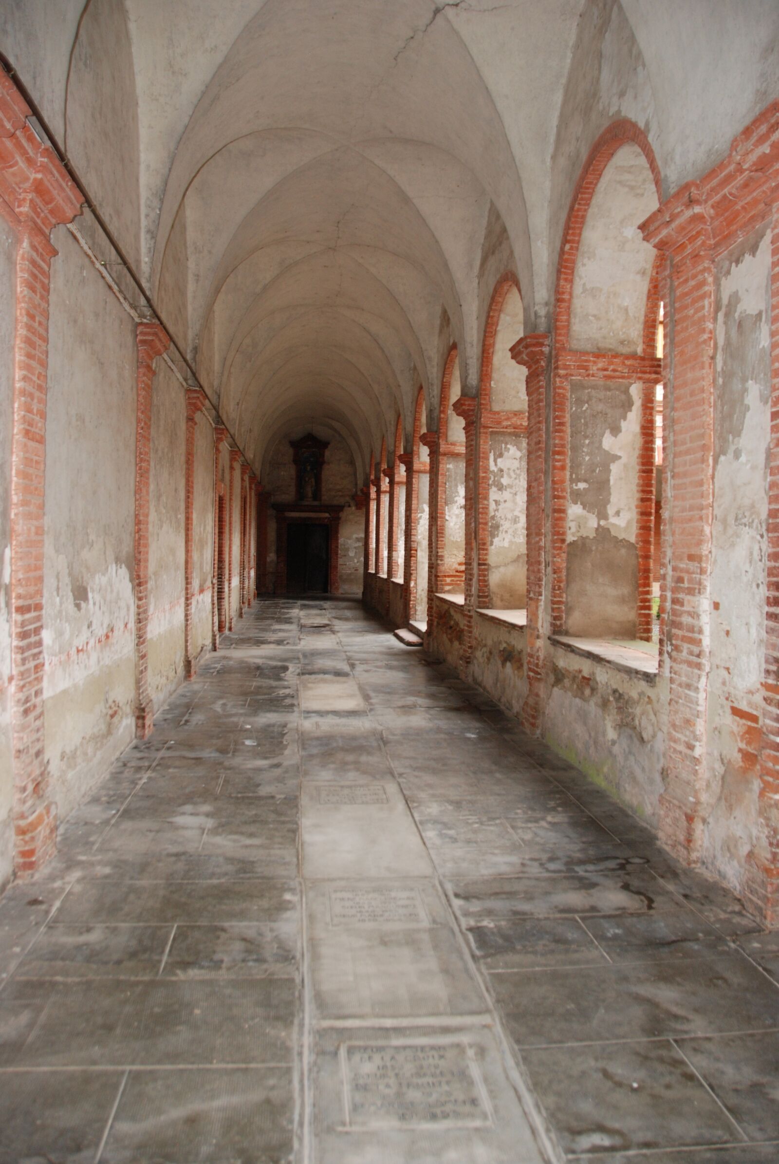 Nikon D80 sample photo. Corridor, heritage, background photography