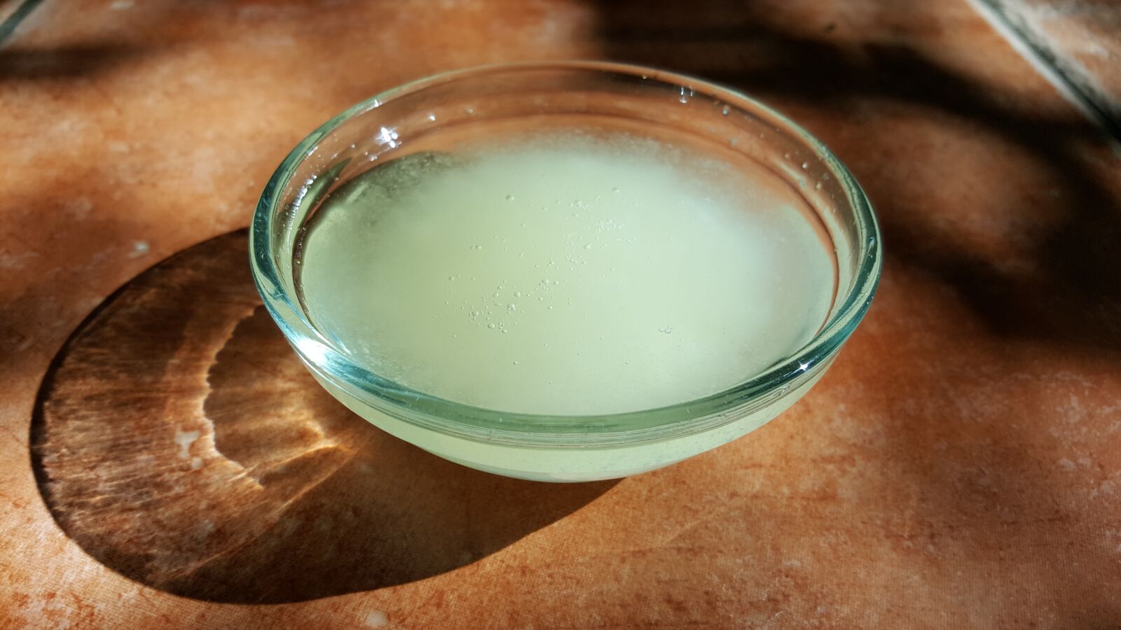 Samsung Galaxy Note5 sample photo. Coconut oil, glass dish photography