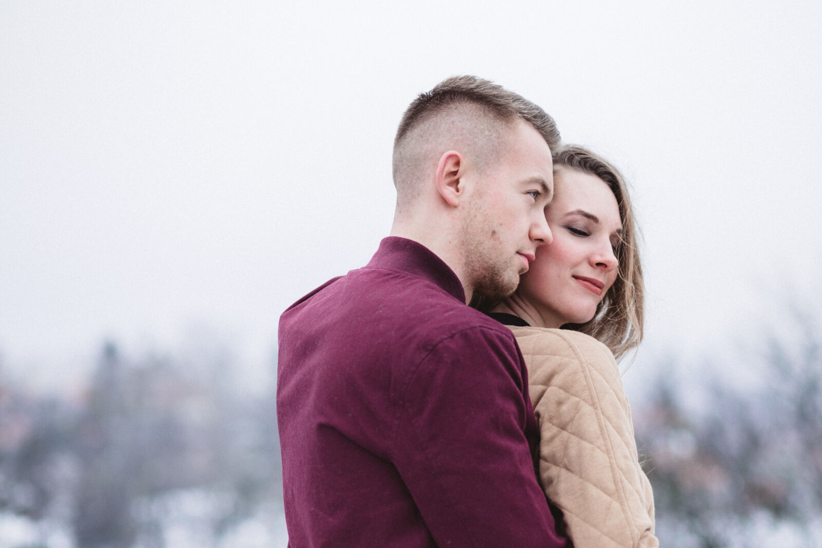 Canon EF 85mm F1.8 USM sample photo. Adult, affection, cold, couple photography