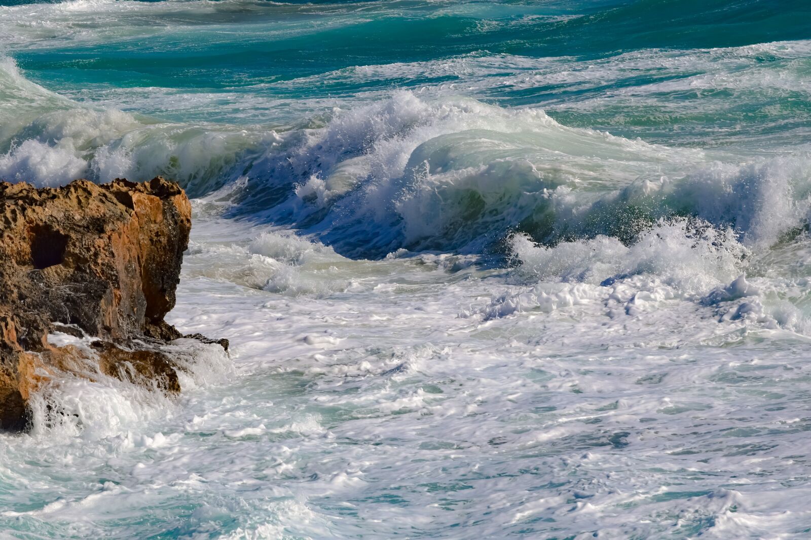 Nikon D3300 sample photo. Rocky coast, water, sea photography