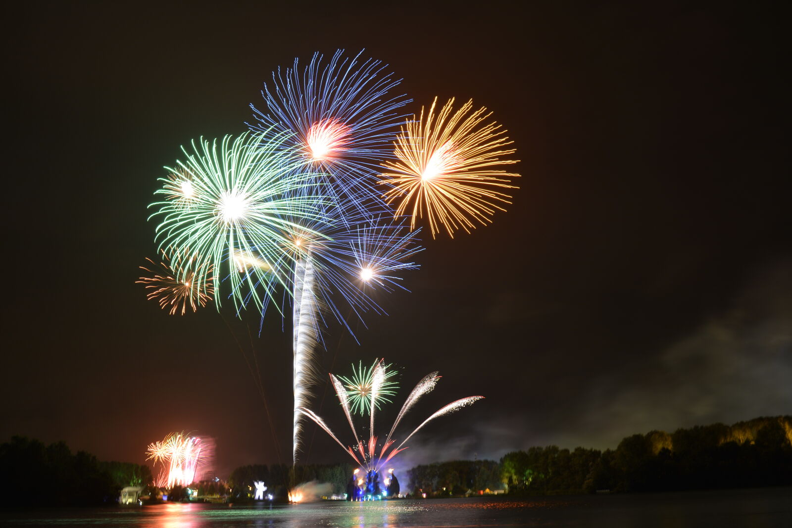 Nikon D5200 sample photo. Explosion, festival, fireworks, music photography