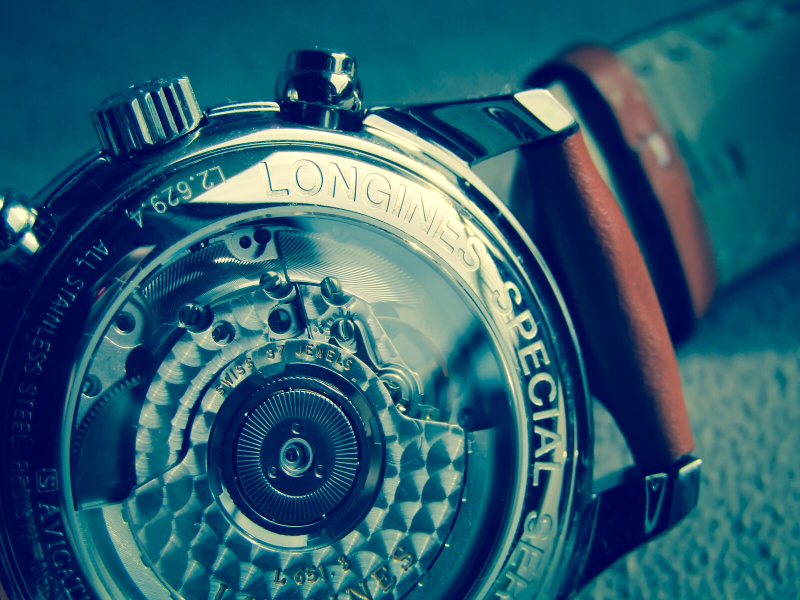 Canon PowerShot SX410 IS sample photo. Watch, hand watch, modern photography