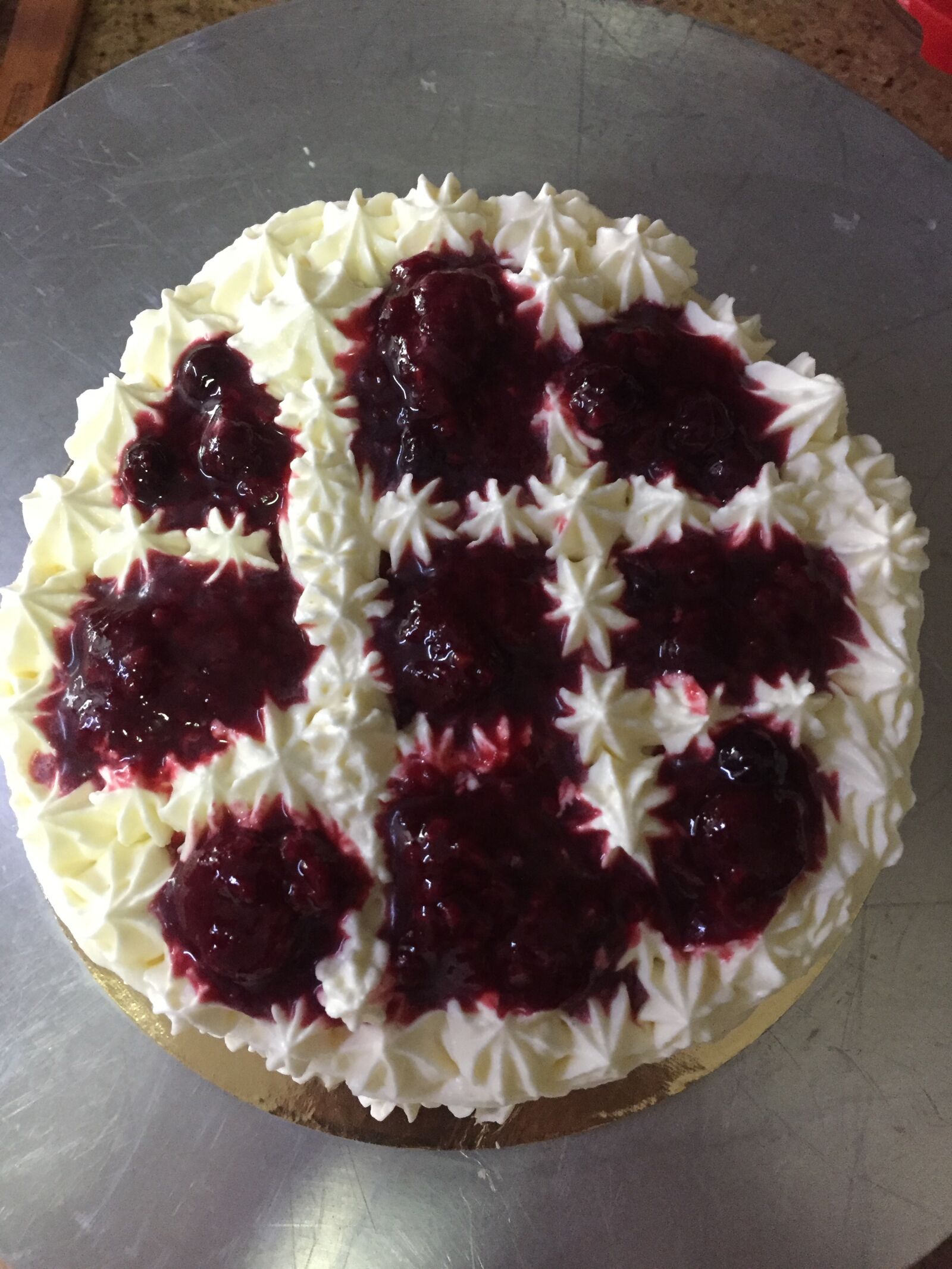 Apple iPhone 6 sample photo. Pineapple cake, cream cake photography