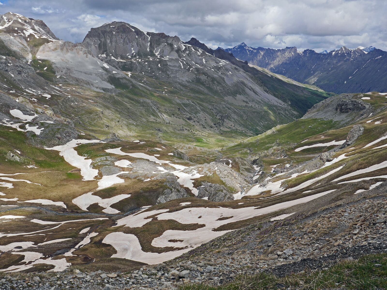 Panasonic Lumix DMC-GH3 sample photo. Alps summer, snow reste photography