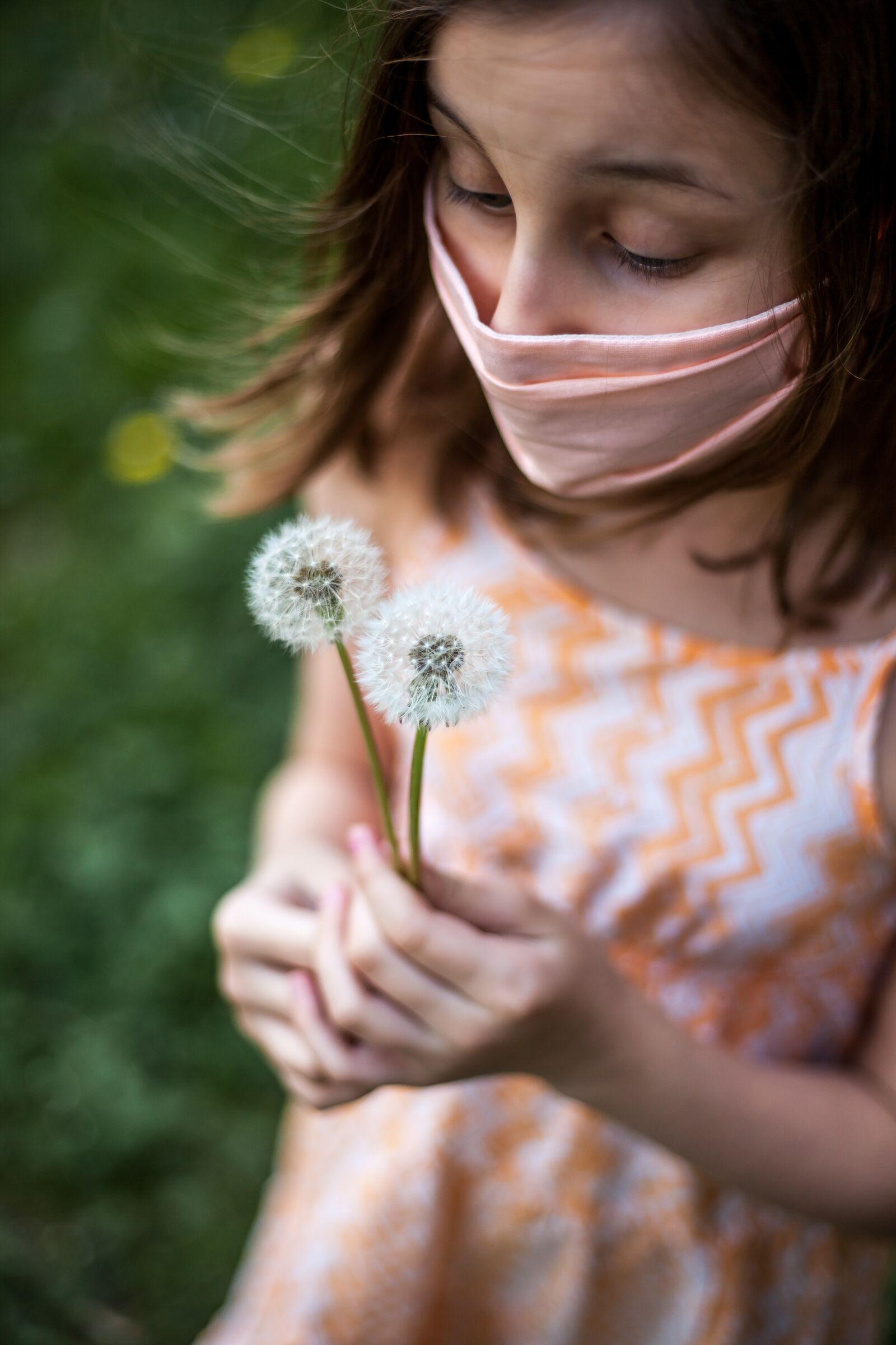 Canon EOS 5D Mark II sample photo. Coronavirus, quarantine, mask photography