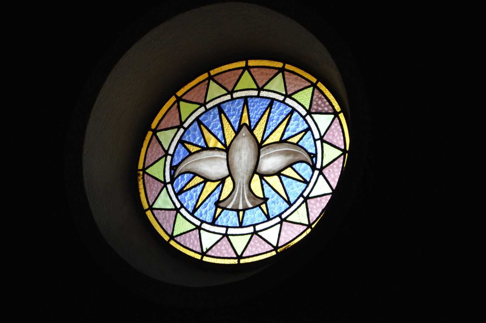 Nikon D90 sample photo. Cristalera, church, paloma photography