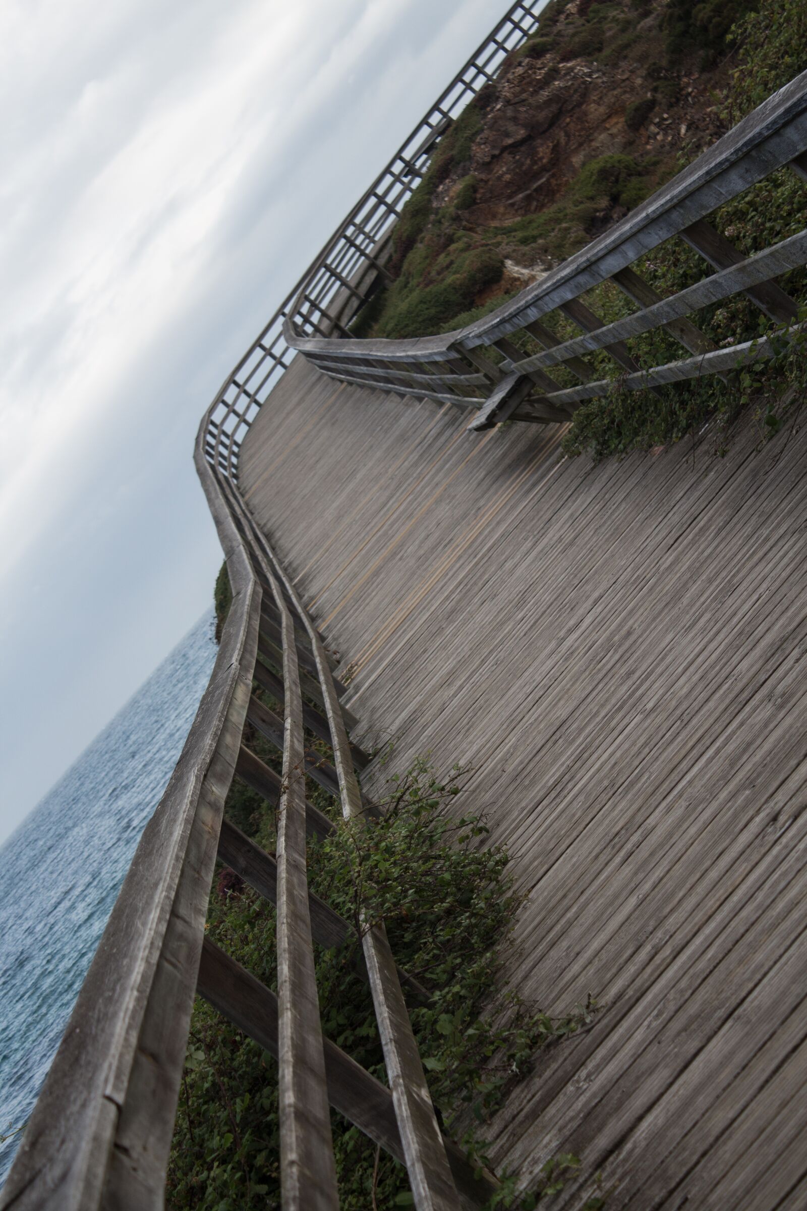 Canon EOS 650D (EOS Rebel T4i / EOS Kiss X6i) sample photo. Playa, horizonte, puente photography