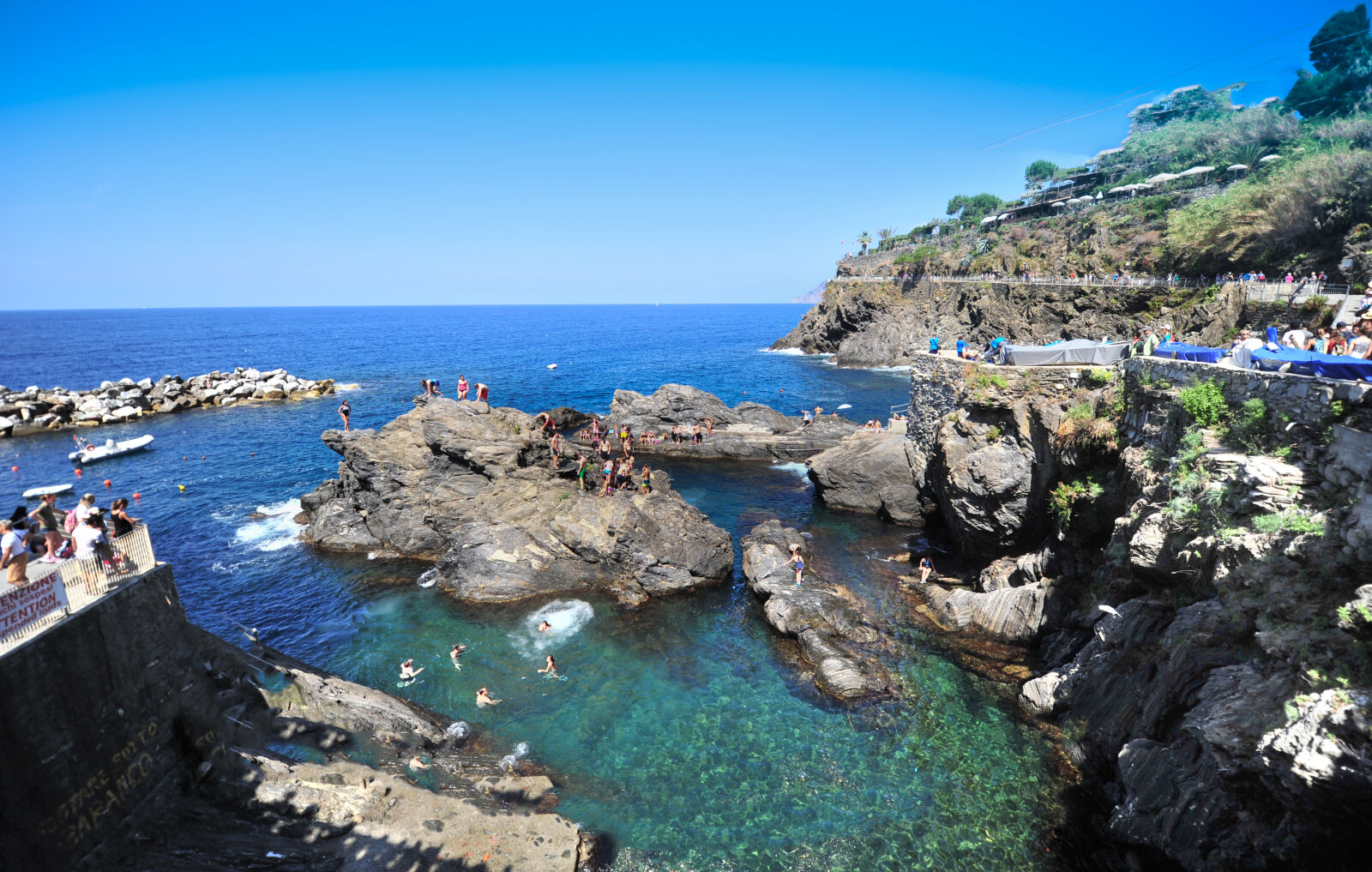 Nikon D3S sample photo. Mediteranian, sea, rock, pools photography