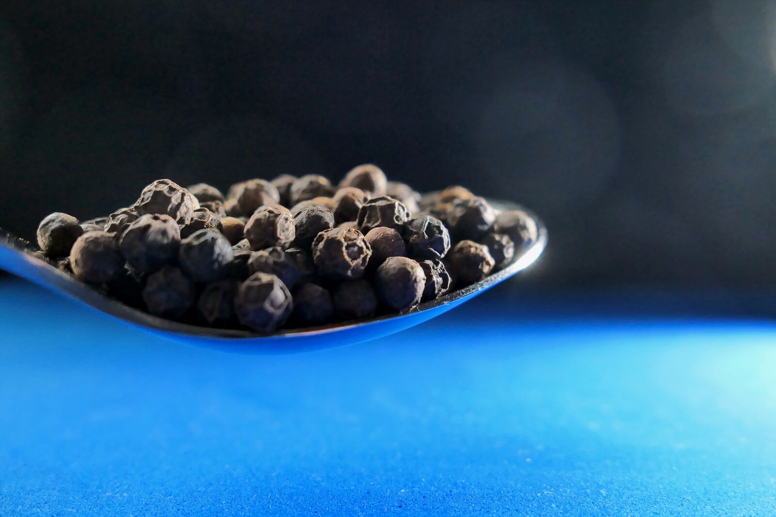 Panasonic Lumix DMC-LX10 (Lumix DMC-LX15) sample photo. Spoon, pepper, spice photography