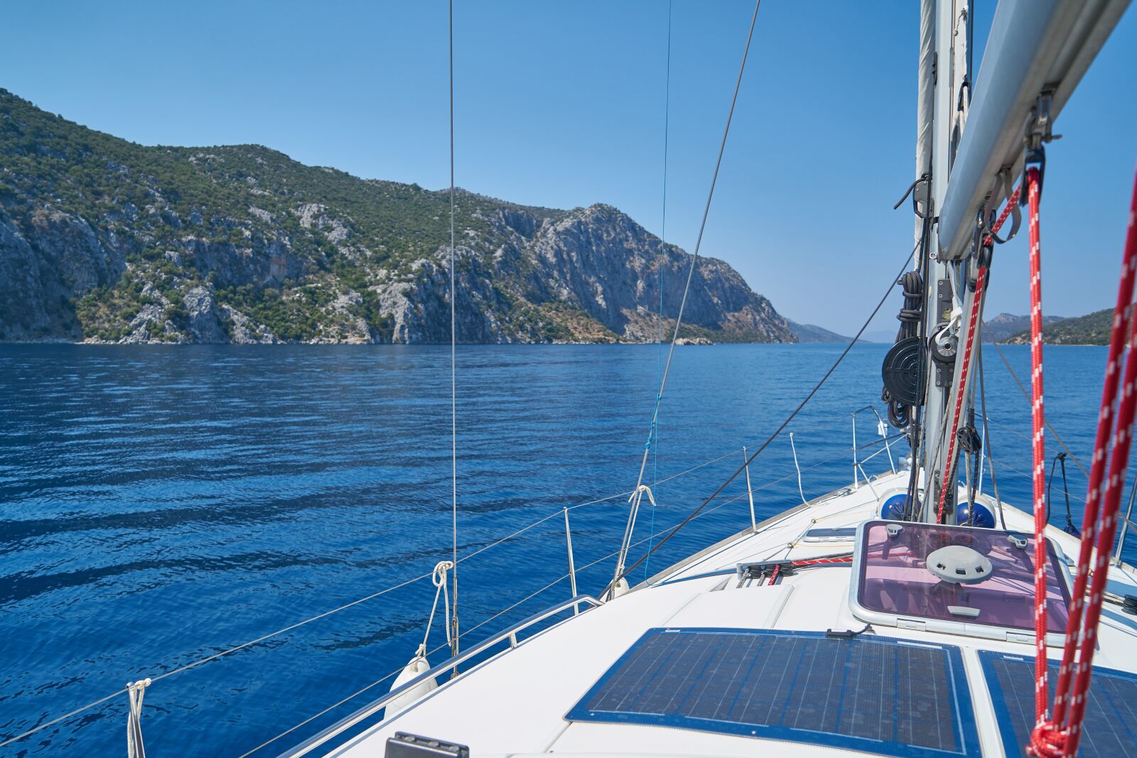 Sony a7R II sample photo. Boat, holiday, water photography