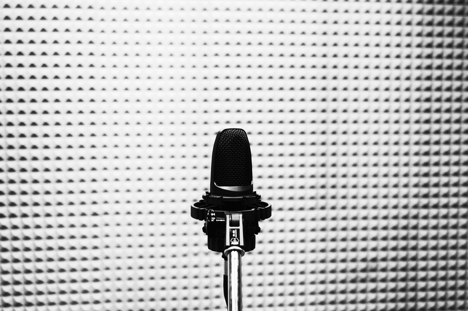 Sony SLT-A57 sample photo. Microphone, studio, audio photography