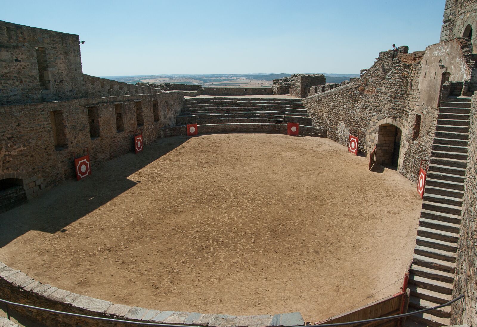 Pentax K10D sample photo. Portugal, castle, arena photography