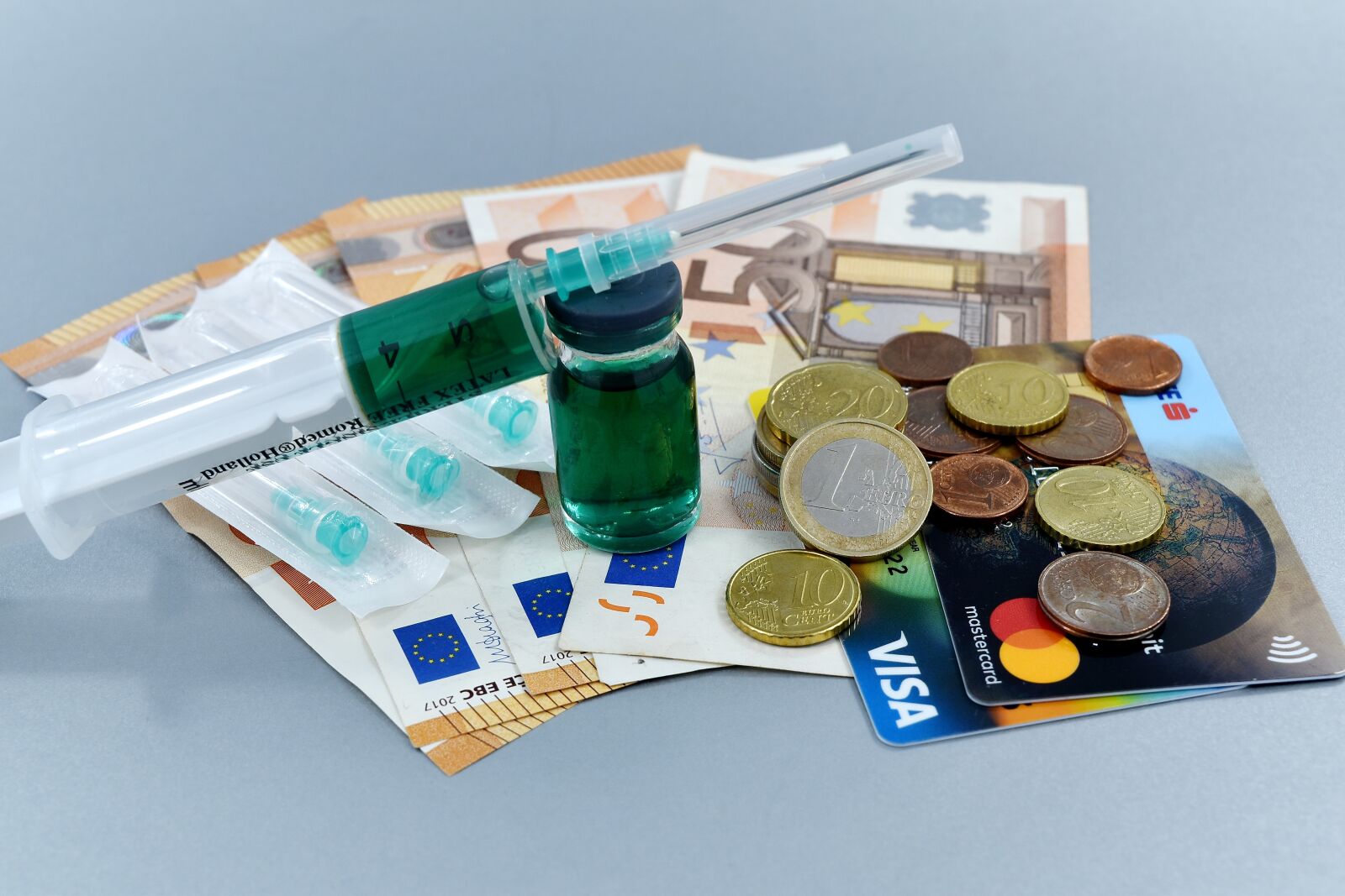 Nikon D5500 sample photo. Cash, cost, currency, finance photography