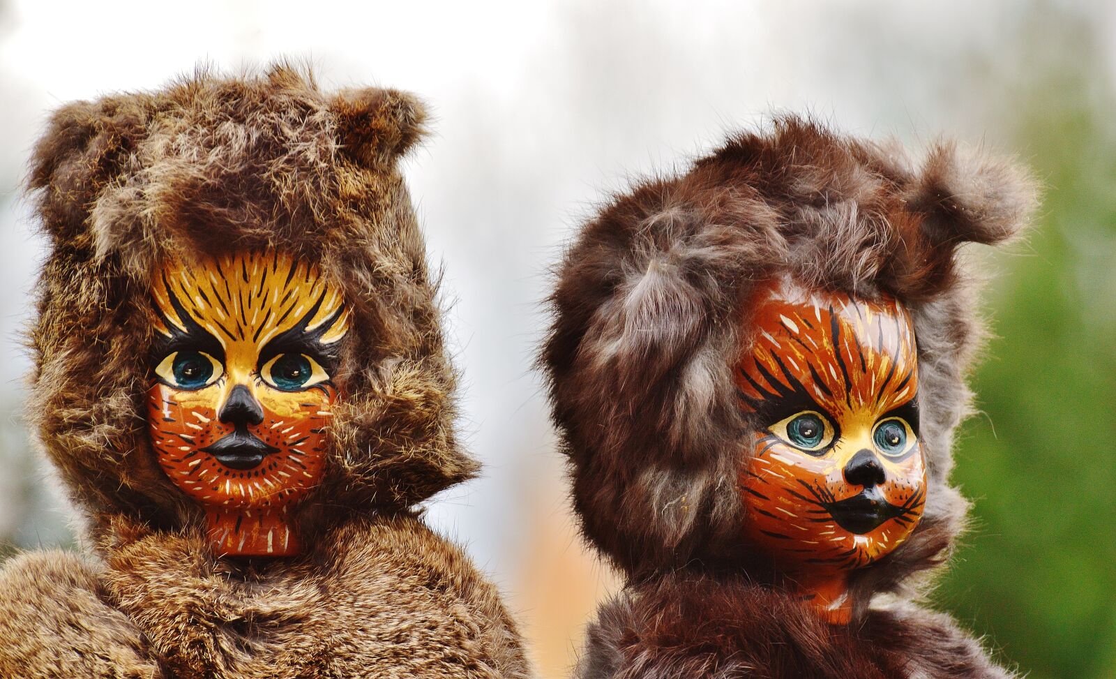 Nikon D3200 sample photo. Doll, cat, painting photography