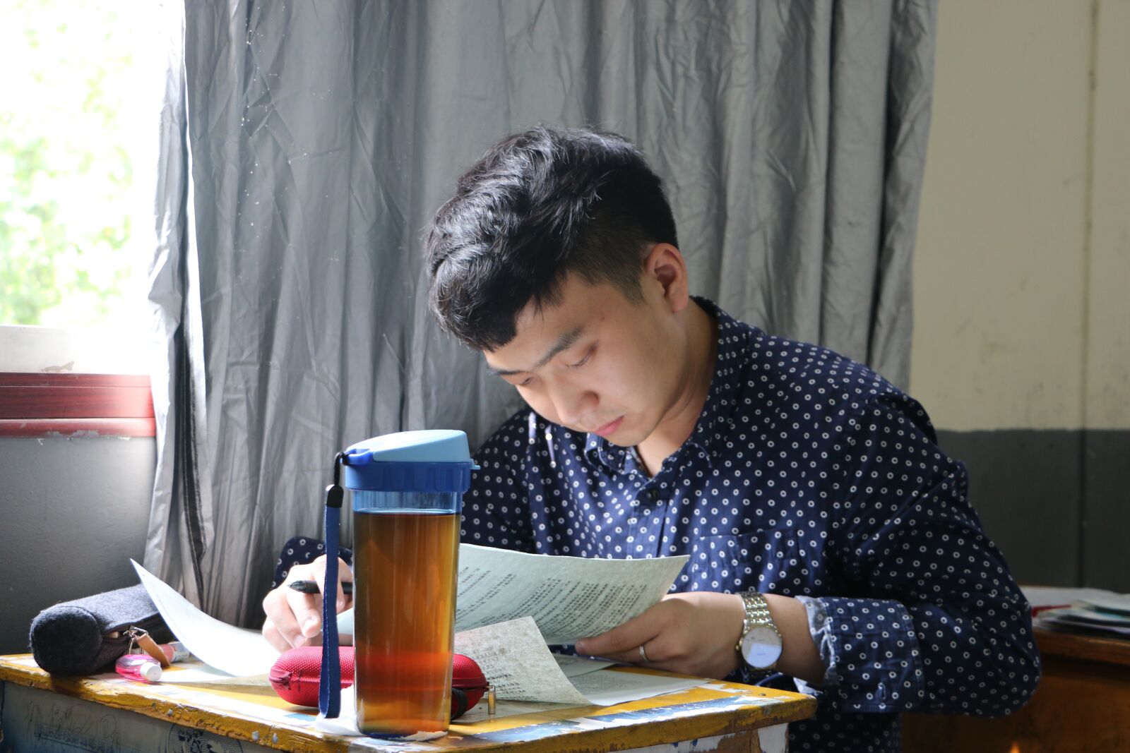 Canon EOS 70D sample photo. Efforts, student, examination photography