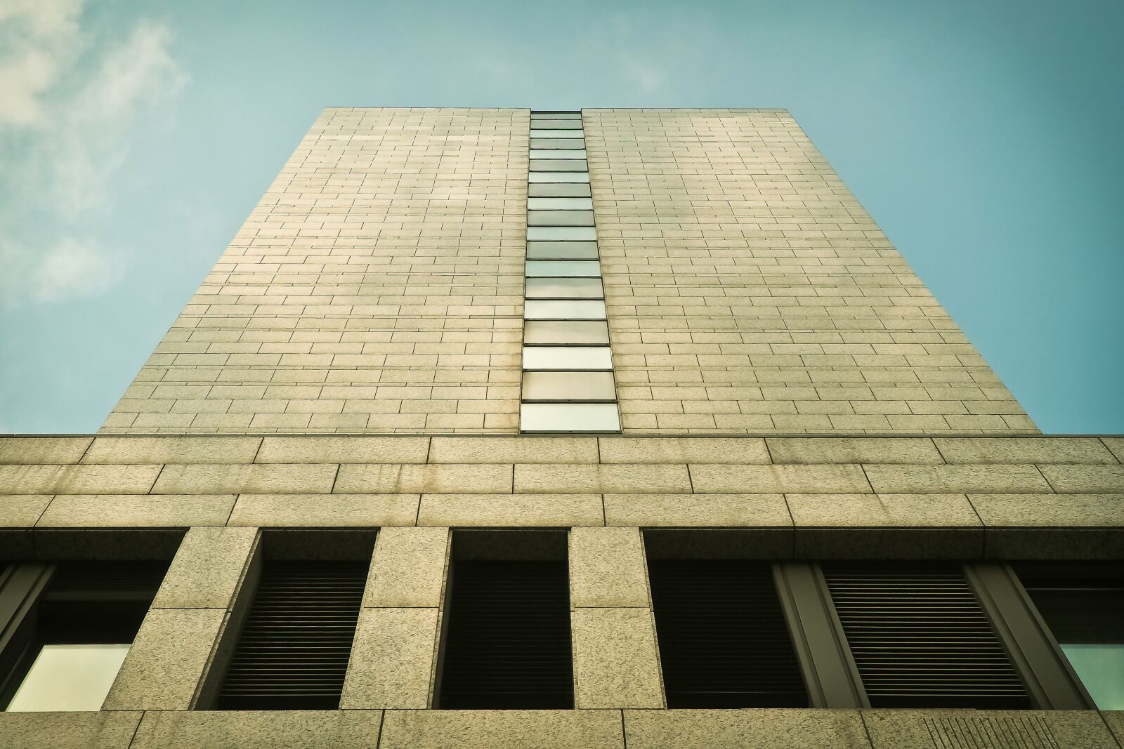 Olympus OM-D E-M10 sample photo. Architecture, modern, building photography