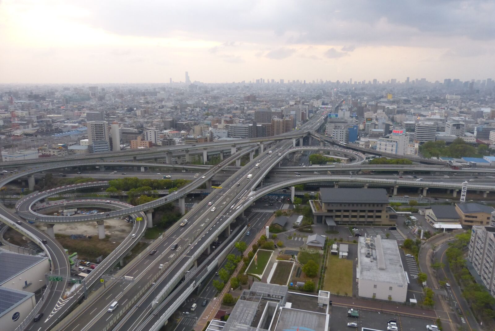 Panasonic Lumix DMC-FZ150 sample photo. Highway, higashi-osaka, junction photography