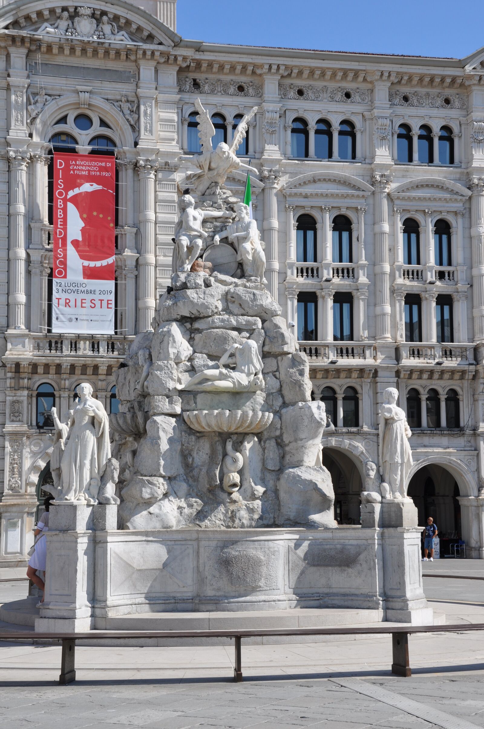 Nikon D90 sample photo. Piazza dell'unit d'italia, trieste photography