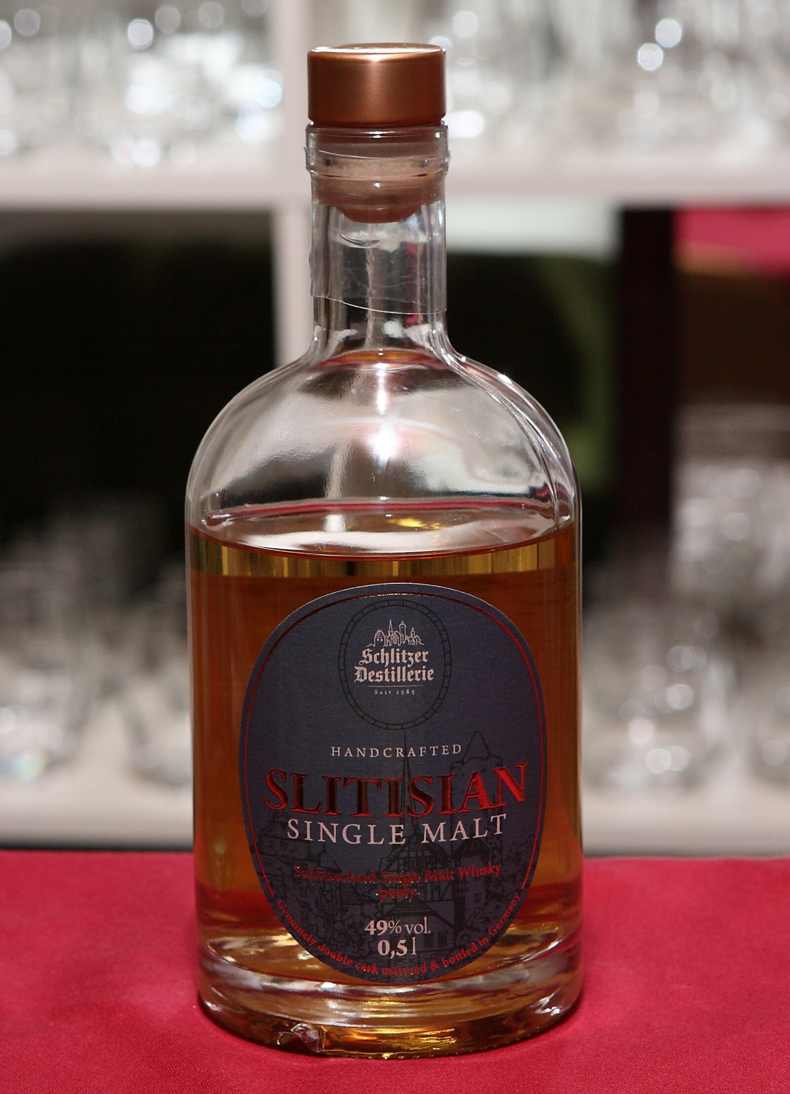 Canon EOS 5D sample photo. Whisky, bar alcohol, bottle photography